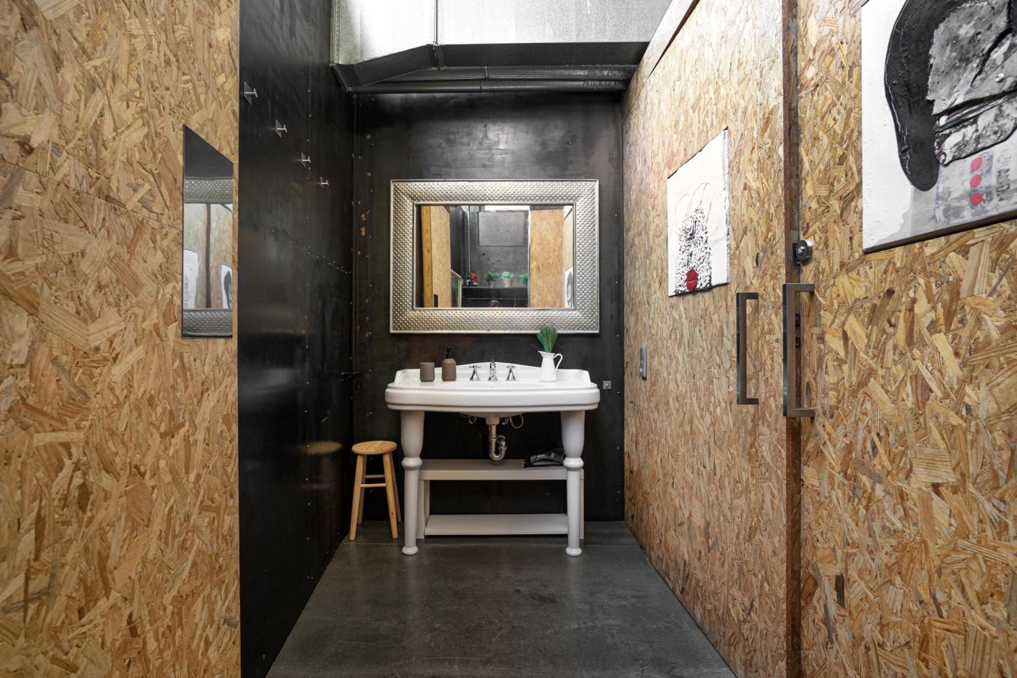 The Loft - With Private Pool & Jacuzzi Villa Corbera de Llobregat Exteriör bild